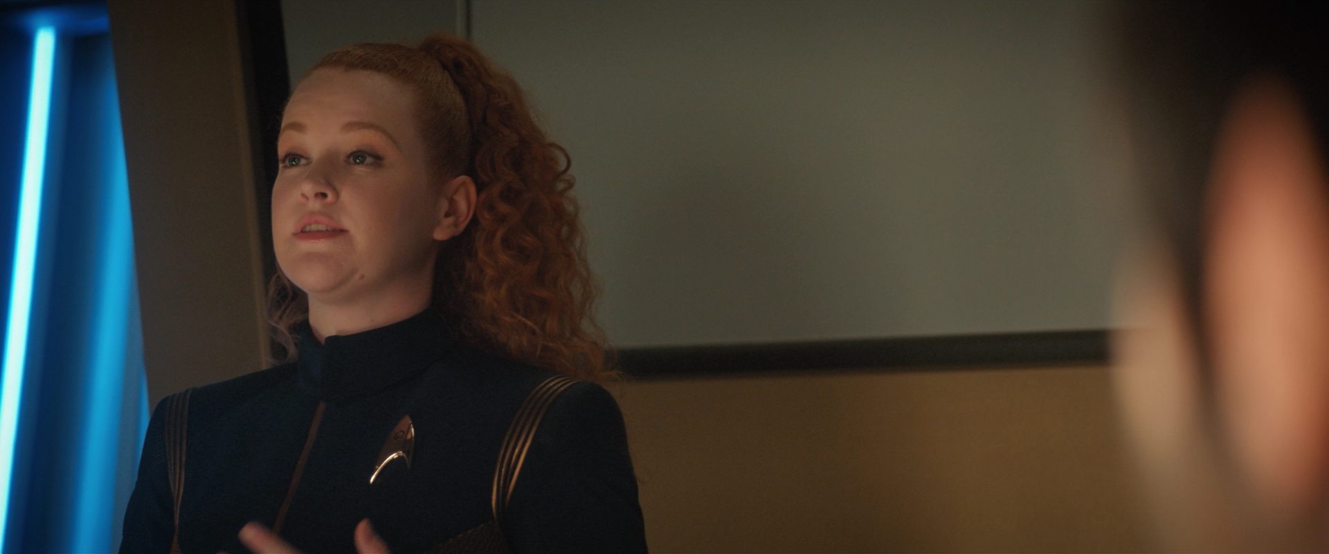 extant_StarTrekDiscovery_2x10-TheRedAngel_00947.jpg