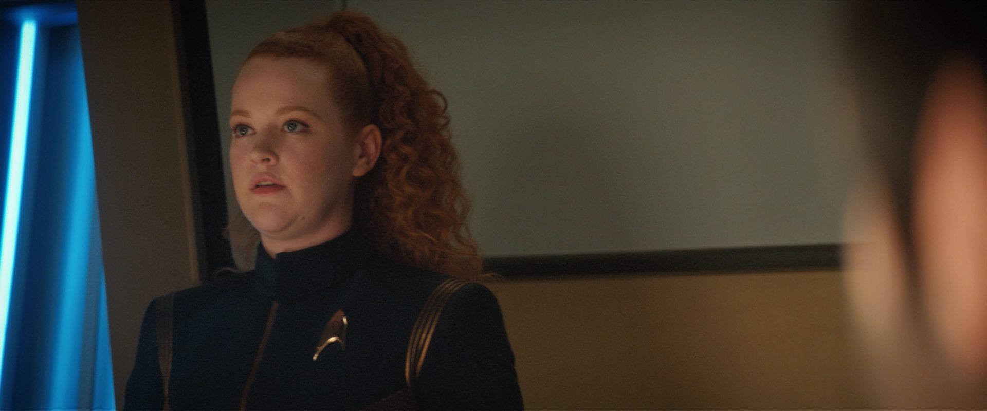 extant_StarTrekDiscovery_2x10-TheRedAngel_00948.jpg