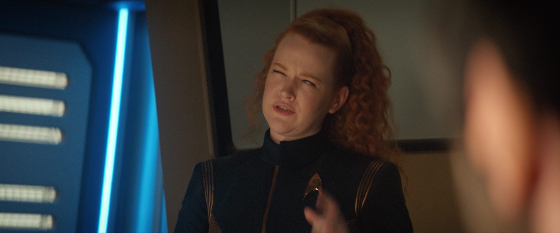 extant_StarTrekDiscovery_2x10-TheRedAngel_00968.jpg