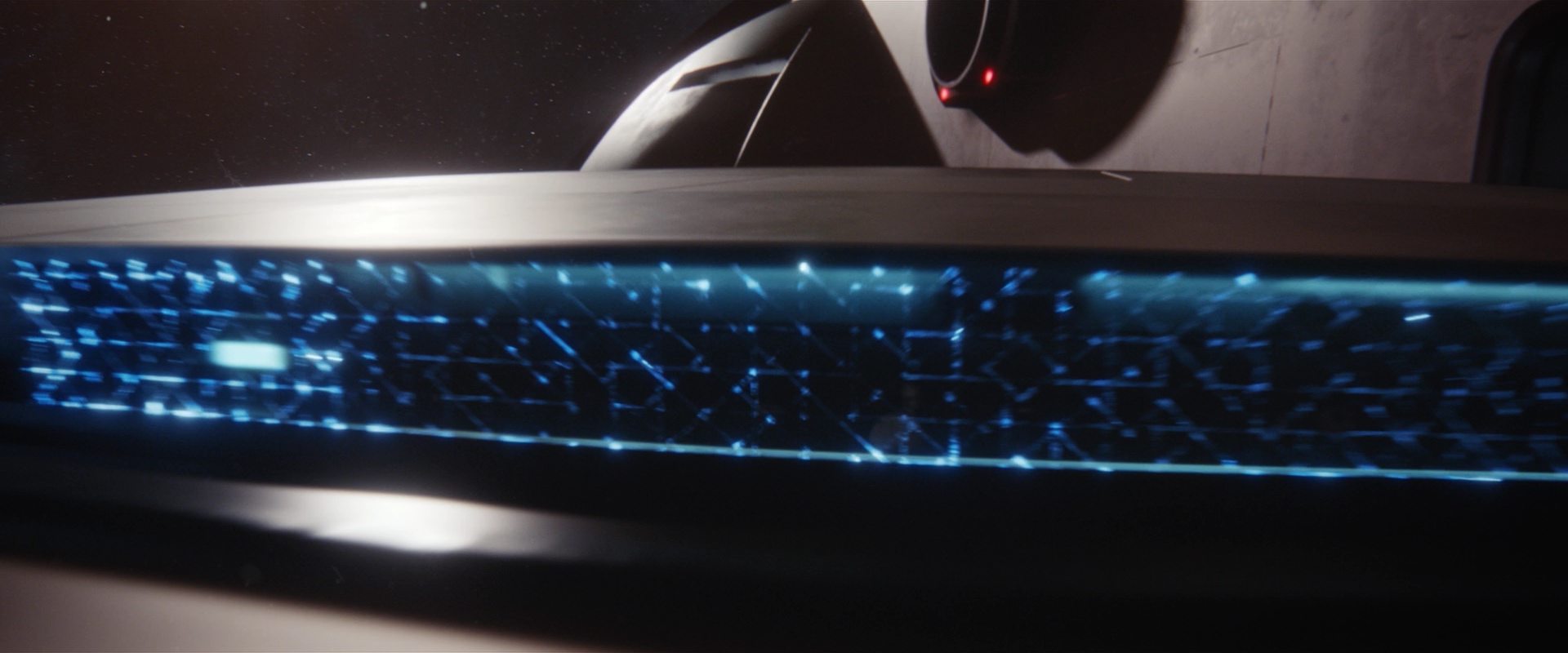 extant_StarTrekDiscovery_2x10-TheRedAngel_01231.jpg