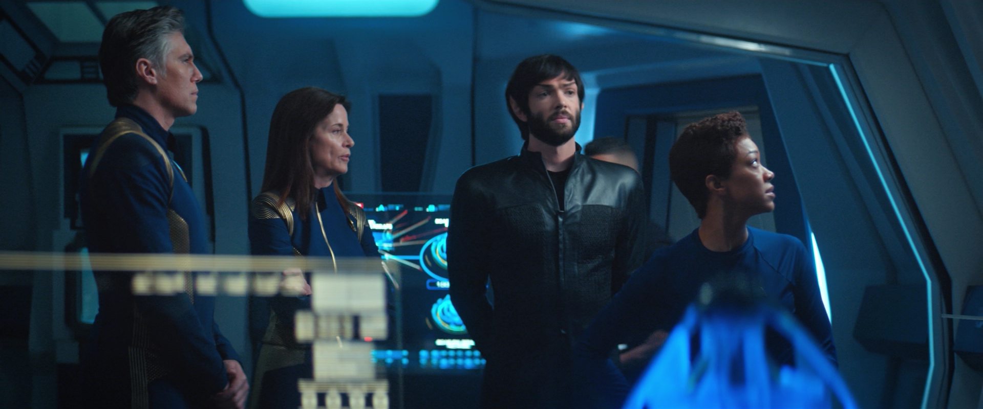 extant_StarTrekDiscovery_2x10-TheRedAngel_01262.jpg