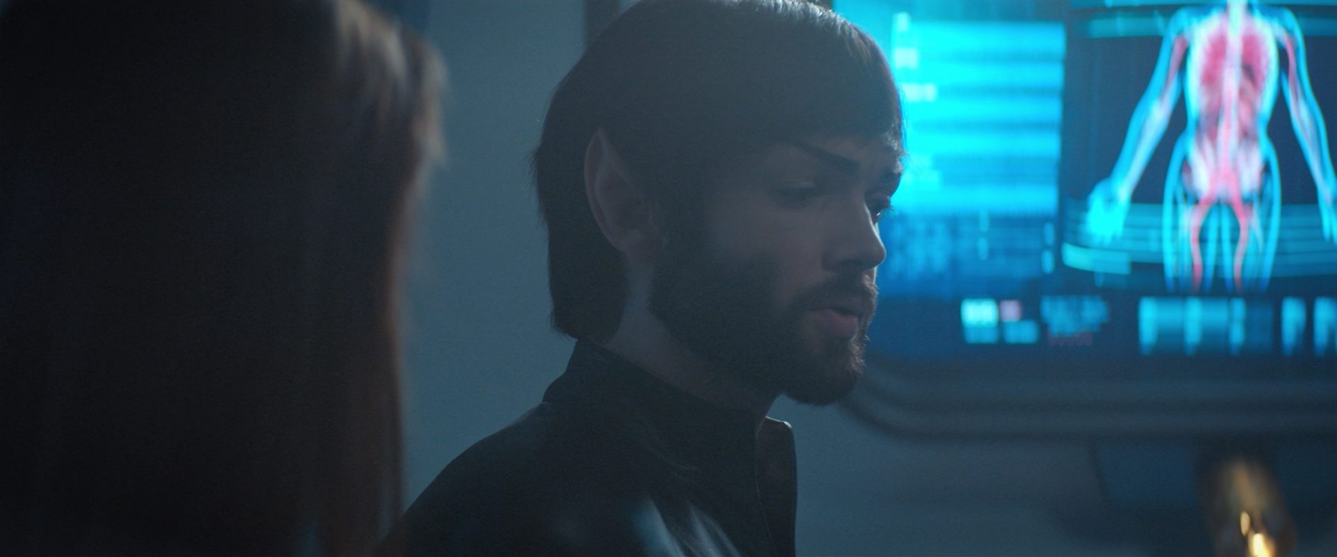 extant_StarTrekDiscovery_2x10-TheRedAngel_01272.jpg