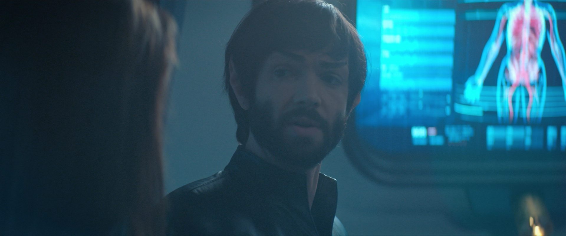 extant_StarTrekDiscovery_2x10-TheRedAngel_01277.jpg