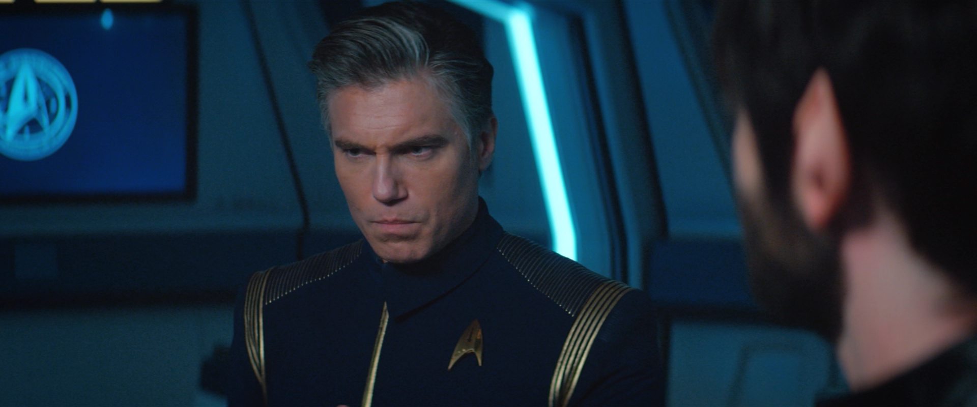 extant_StarTrekDiscovery_2x10-TheRedAngel_01297.jpg