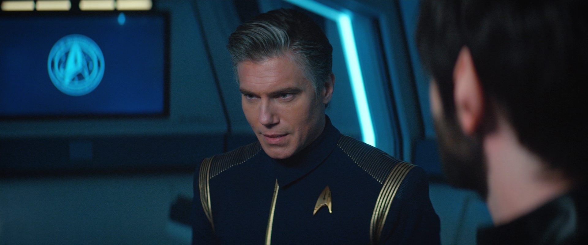 extant_StarTrekDiscovery_2x10-TheRedAngel_01315.jpg