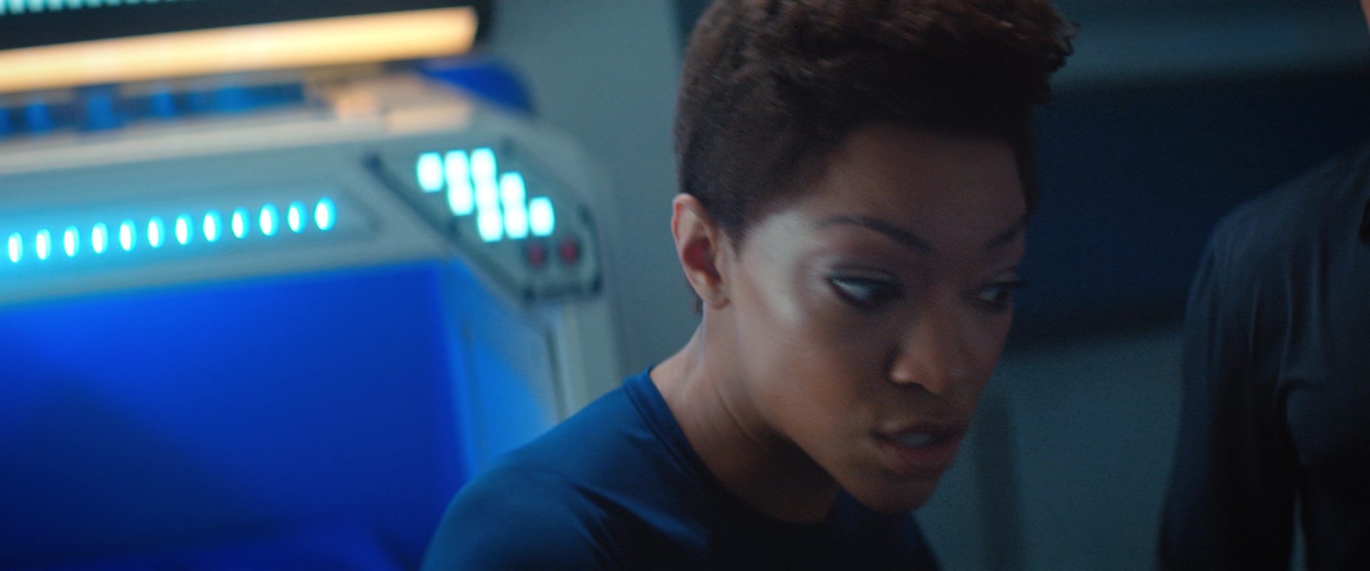 extant_StarTrekDiscovery_2x10-TheRedAngel_01354.jpg