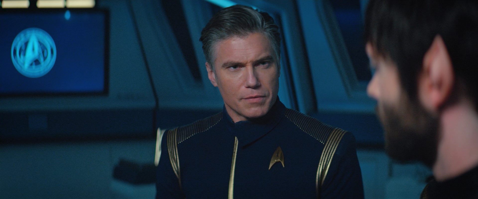 extant_StarTrekDiscovery_2x10-TheRedAngel_01388.jpg