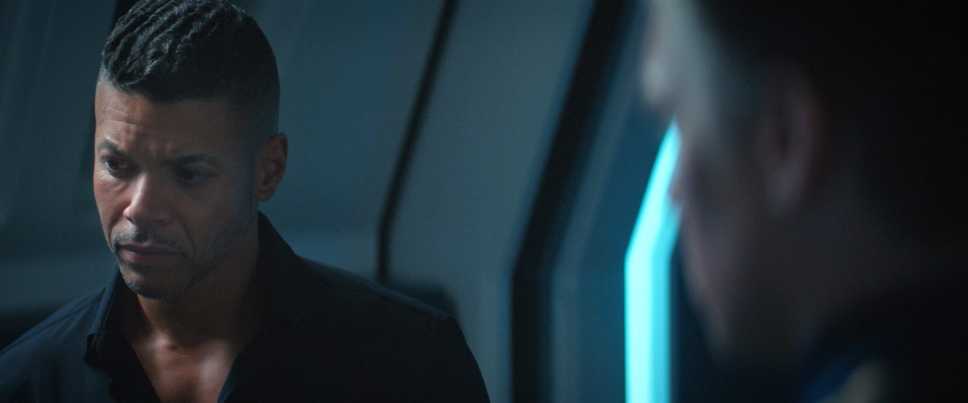 extant_StarTrekDiscovery_2x10-TheRedAngel_01410.jpg