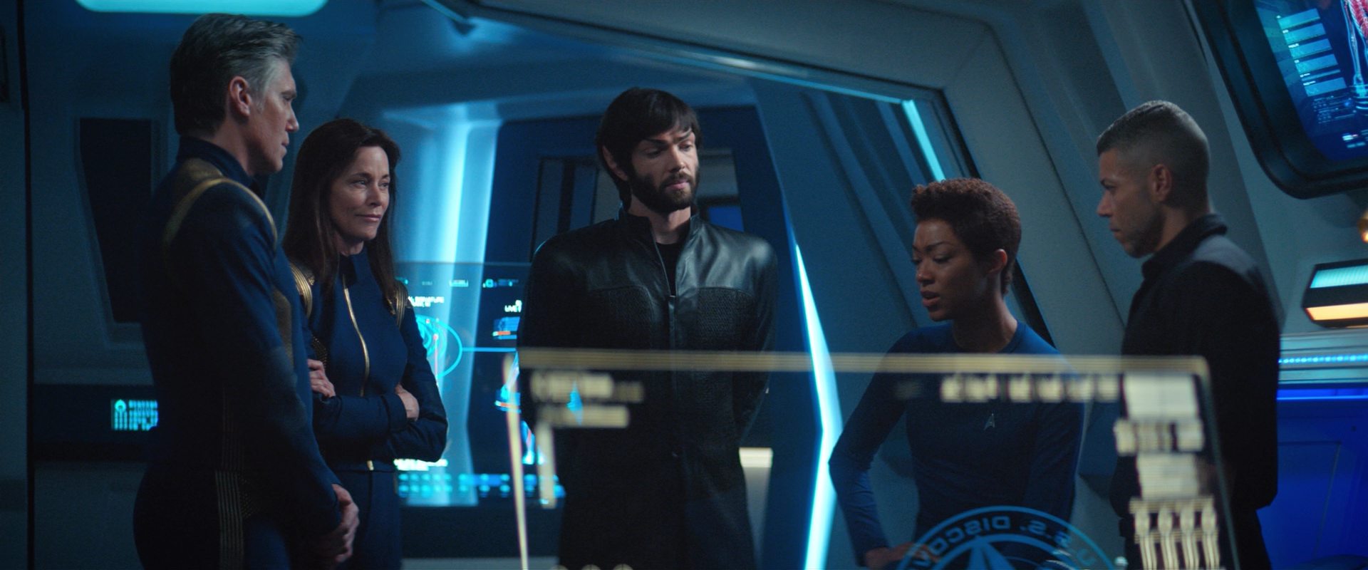 extant_StarTrekDiscovery_2x10-TheRedAngel_01422.jpg