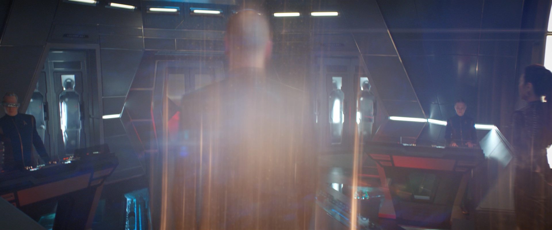 extant_StarTrekDiscovery_2x10-TheRedAngel_01456.jpg