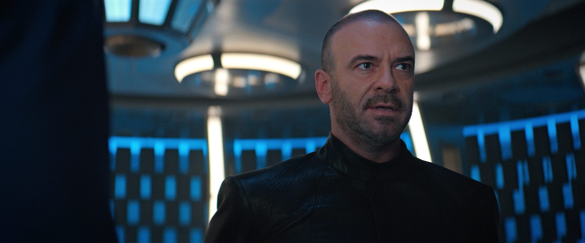extant_StarTrekDiscovery_2x10-TheRedAngel_01521.jpg