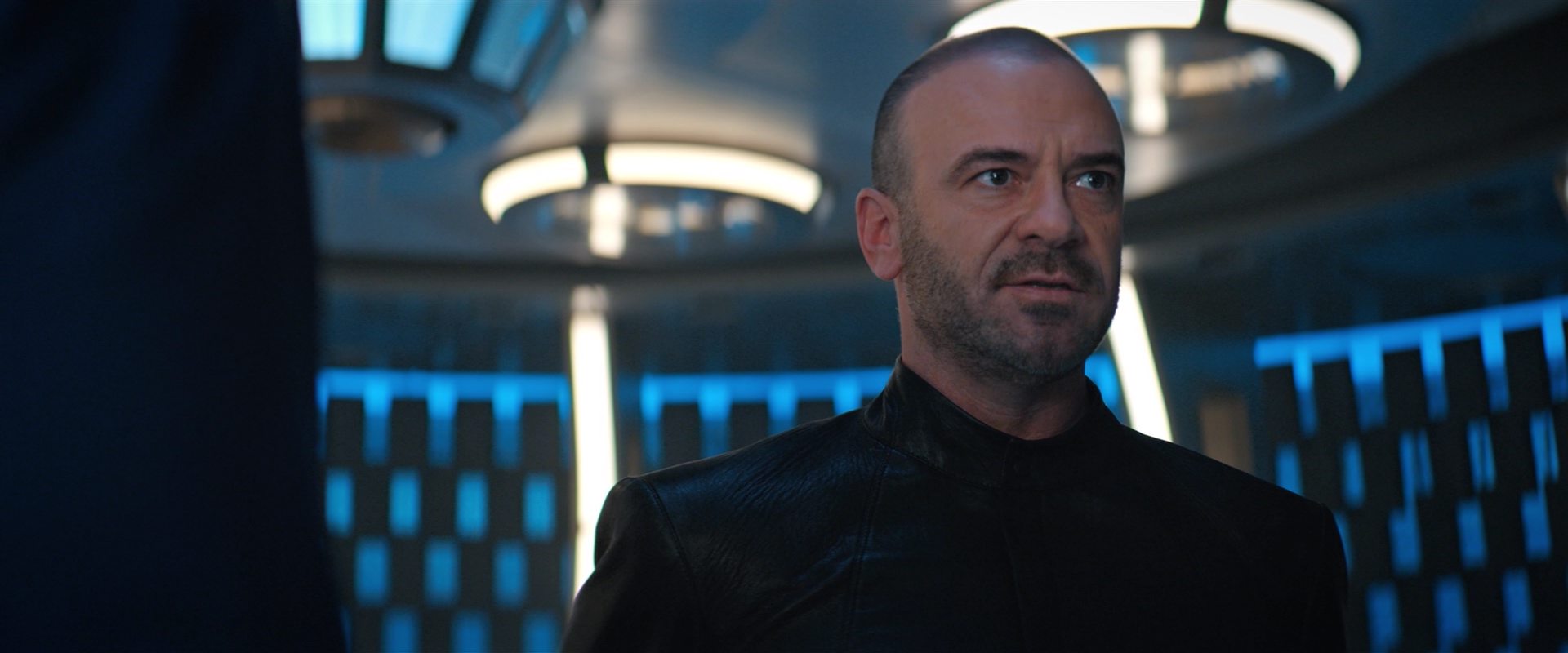 extant_StarTrekDiscovery_2x10-TheRedAngel_01523.jpg