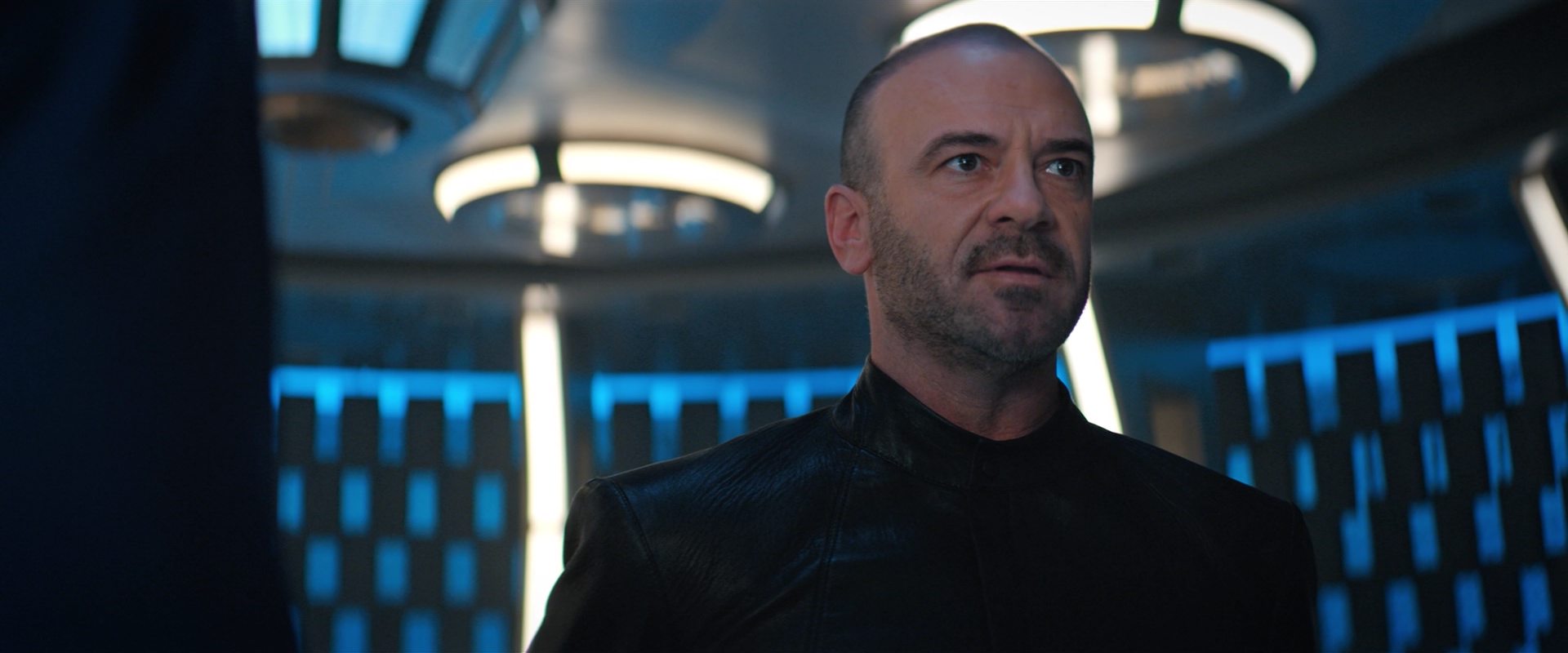 extant_StarTrekDiscovery_2x10-TheRedAngel_01529.jpg