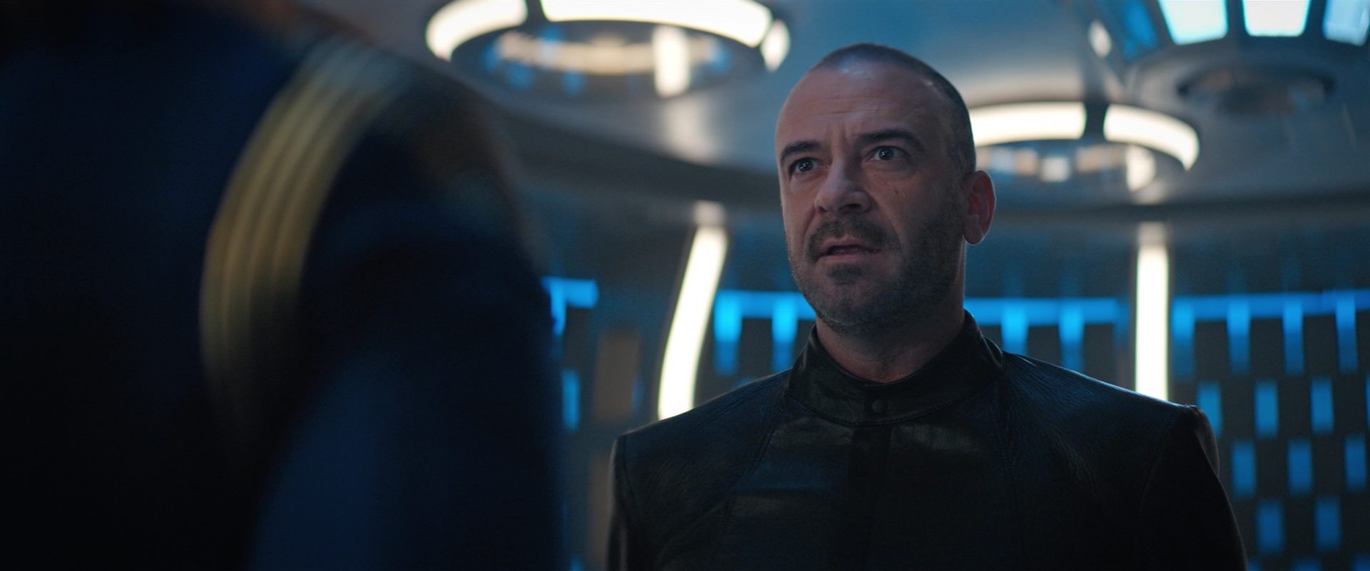 extant_StarTrekDiscovery_2x10-TheRedAngel_01544.jpg