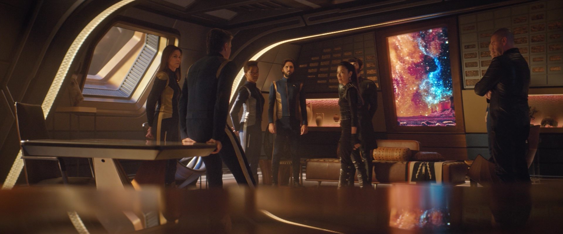 extant_StarTrekDiscovery_2x10-TheRedAngel_01554.jpg