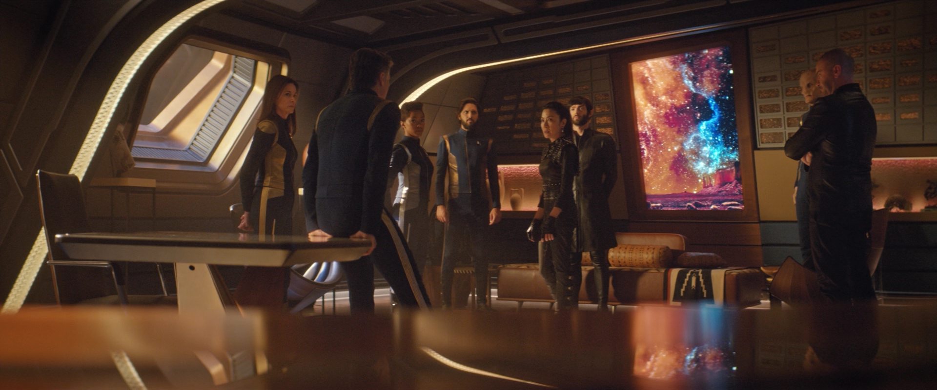 extant_StarTrekDiscovery_2x10-TheRedAngel_01555.jpg