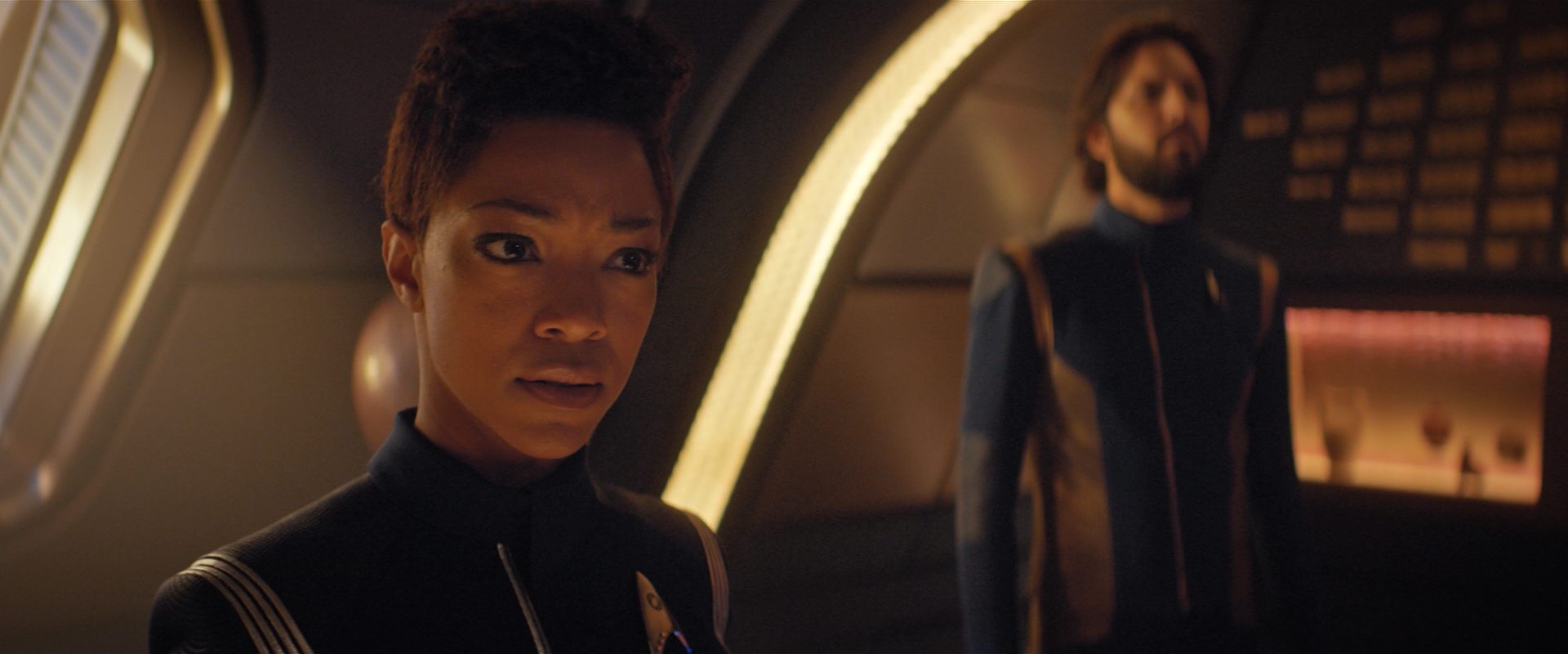 extant_StarTrekDiscovery_2x10-TheRedAngel_01623.jpg