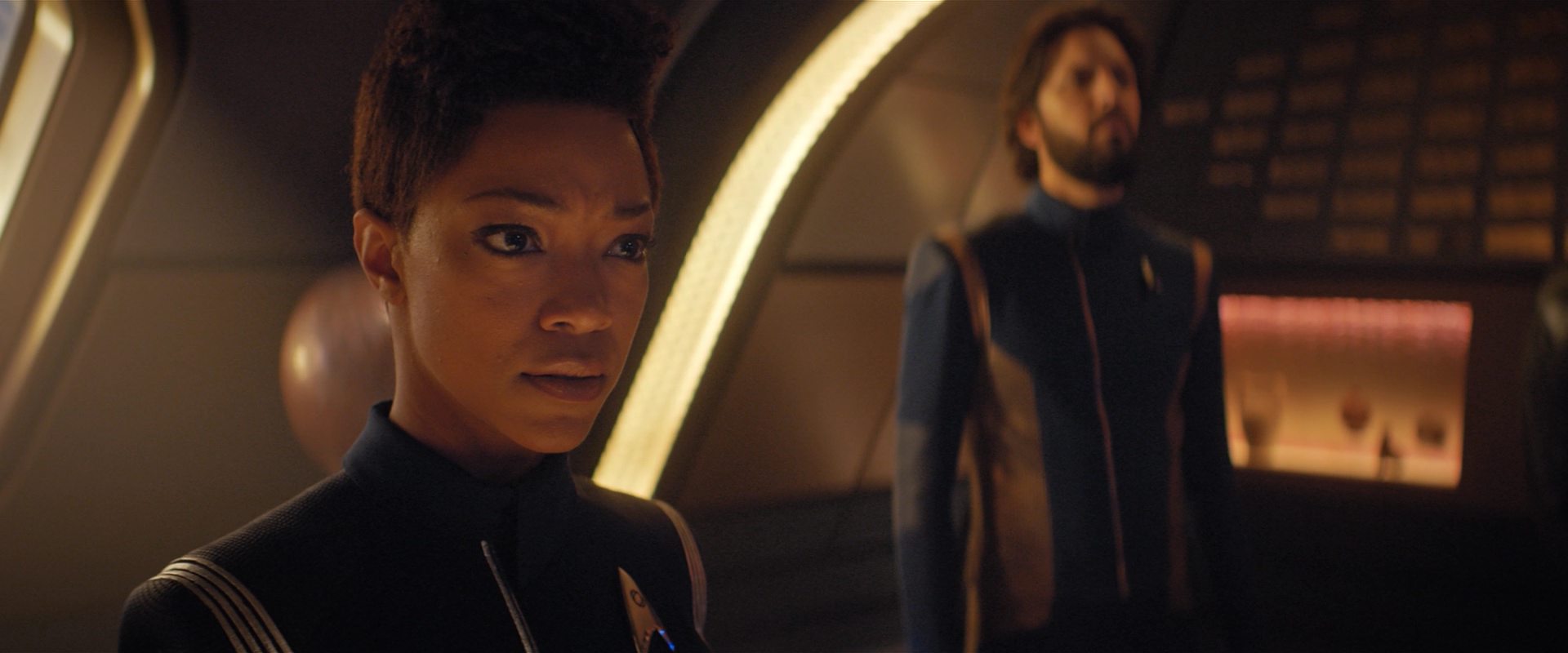 extant_StarTrekDiscovery_2x10-TheRedAngel_01625.jpg