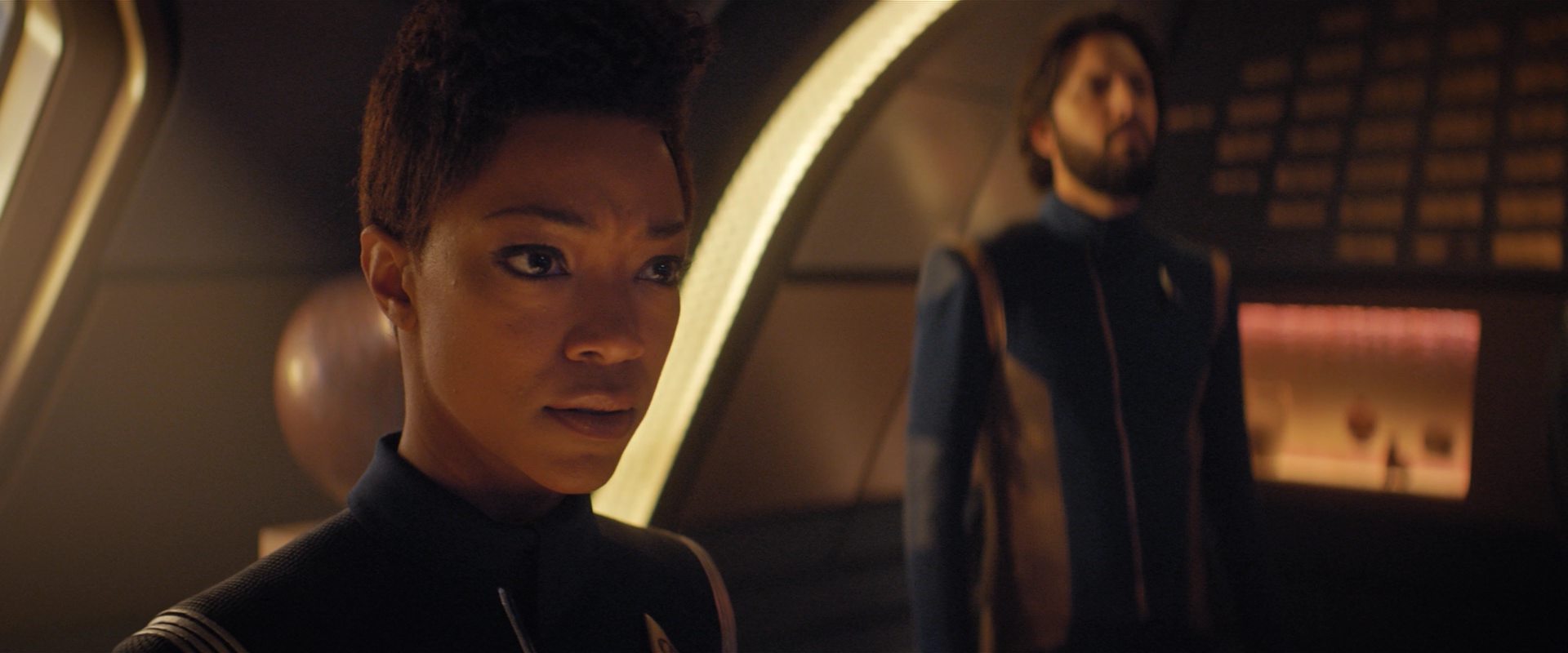 extant_StarTrekDiscovery_2x10-TheRedAngel_01627.jpg