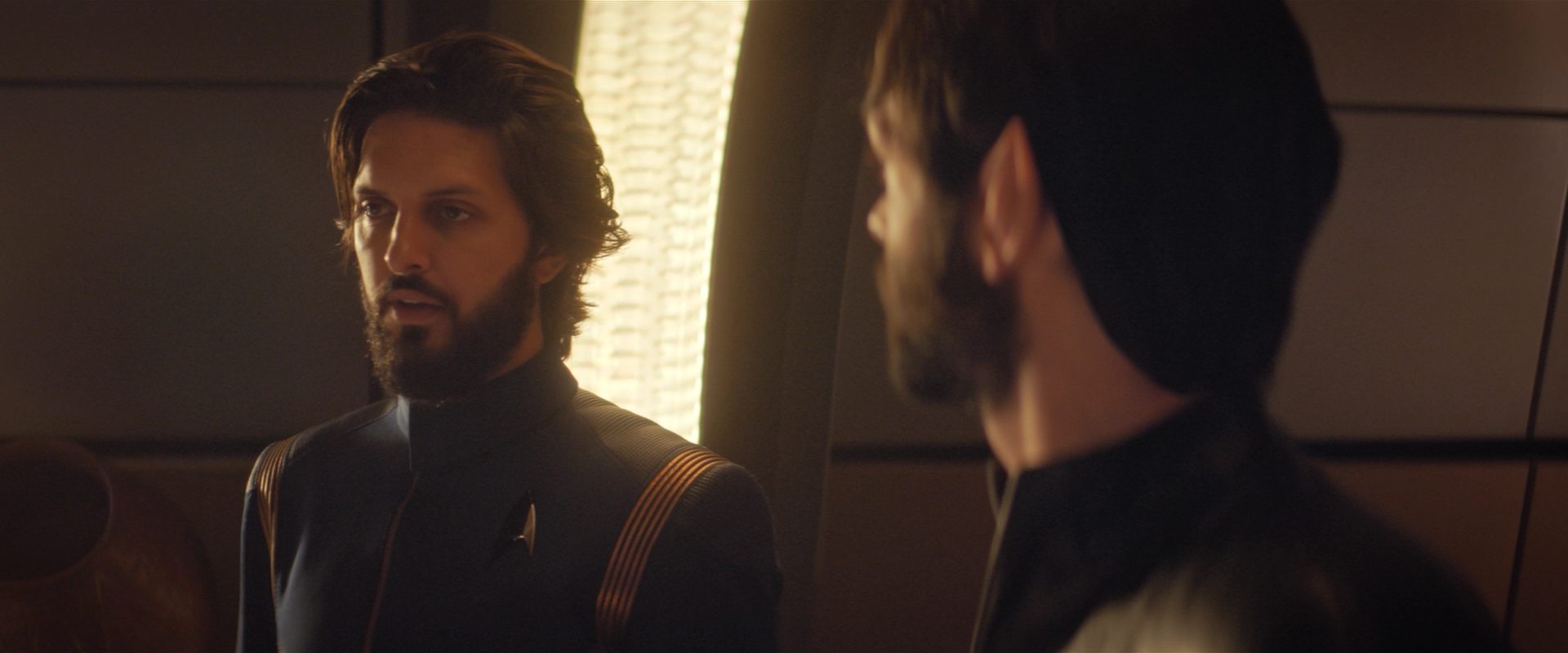 extant_StarTrekDiscovery_2x10-TheRedAngel_01651.jpg