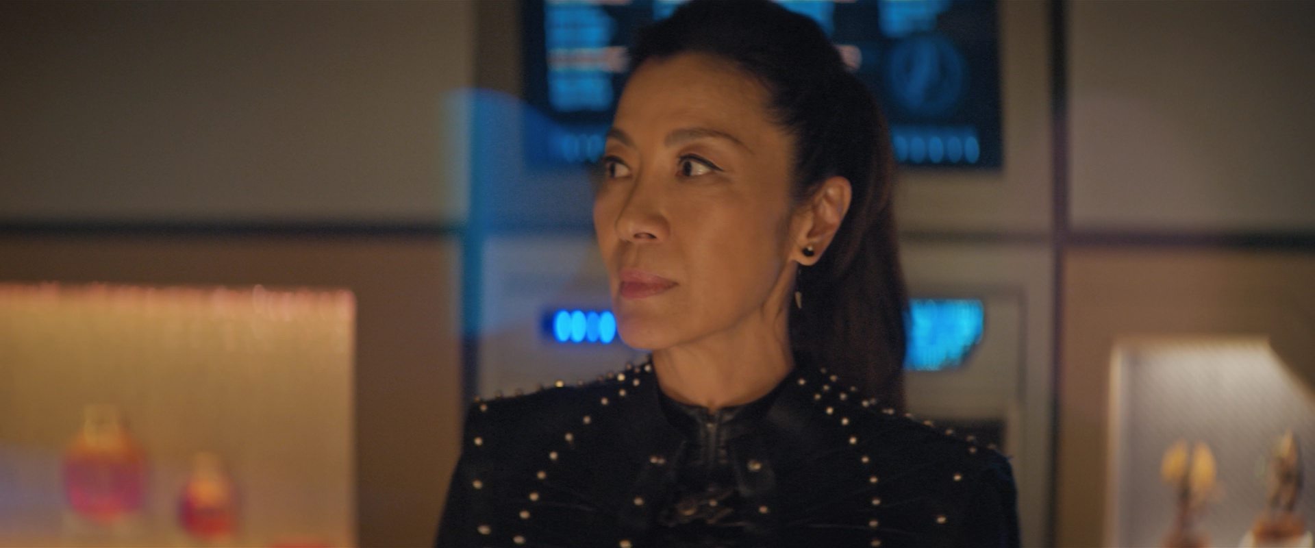 extant_StarTrekDiscovery_2x10-TheRedAngel_01764.jpg