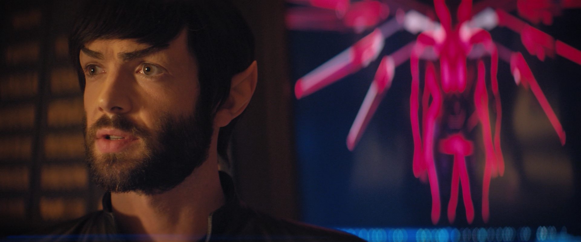 extant_StarTrekDiscovery_2x10-TheRedAngel_01776.jpg