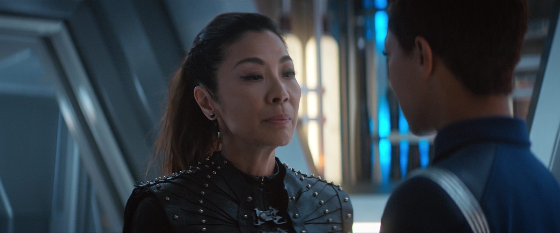 extant_StarTrekDiscovery_2x10-TheRedAngel_01890.jpg