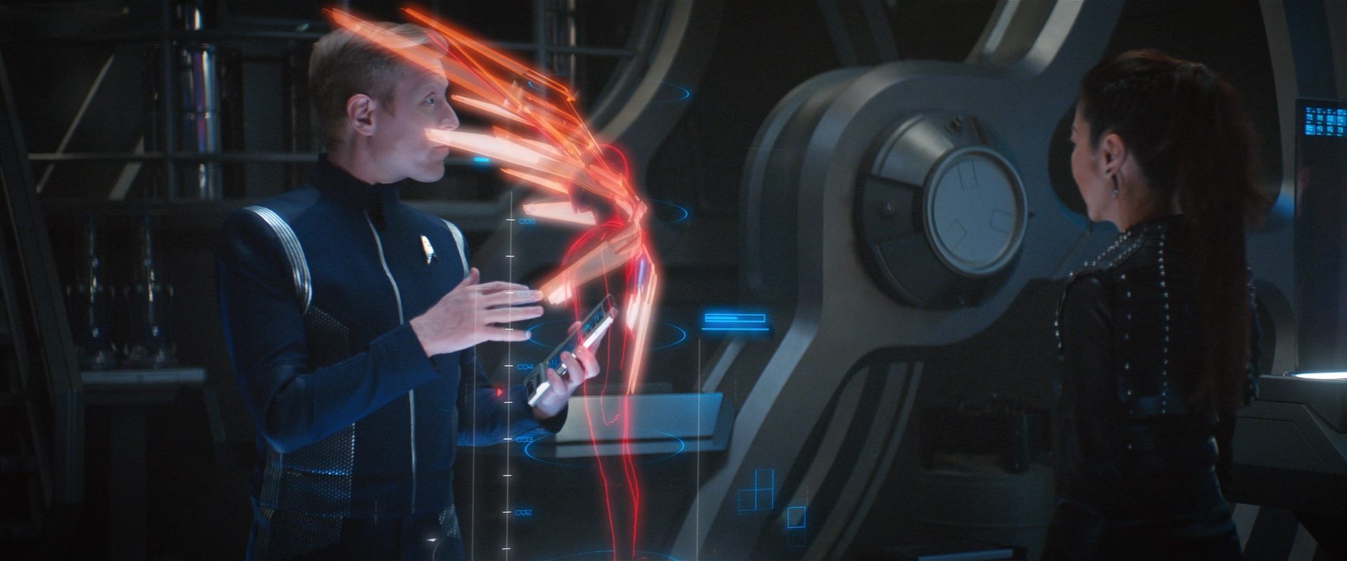 extant_StarTrekDiscovery_2x10-TheRedAngel_01951.jpg