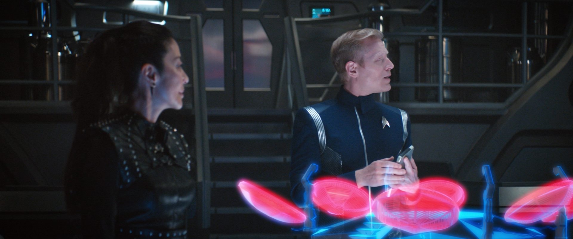 extant_StarTrekDiscovery_2x10-TheRedAngel_01987.jpg