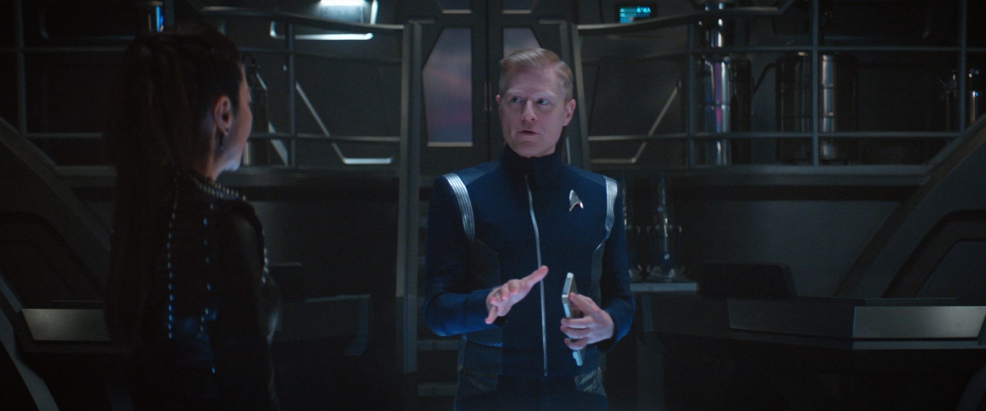 extant_StarTrekDiscovery_2x10-TheRedAngel_02030.jpg