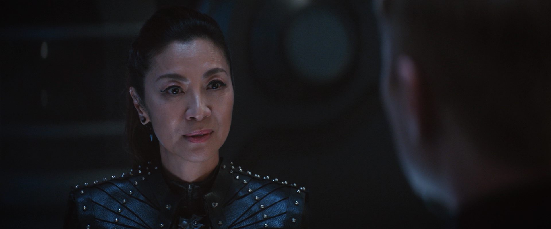 extant_StarTrekDiscovery_2x10-TheRedAngel_02047.jpg