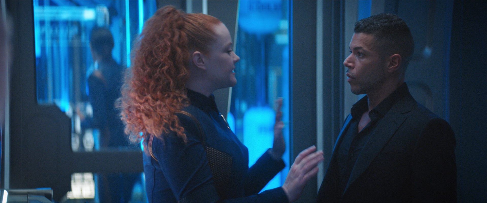 extant_StarTrekDiscovery_2x10-TheRedAngel_02098.jpg