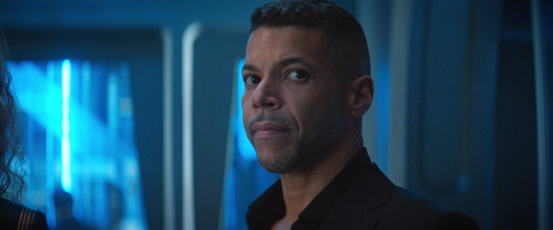 extant_StarTrekDiscovery_2x10-TheRedAngel_02120.jpg