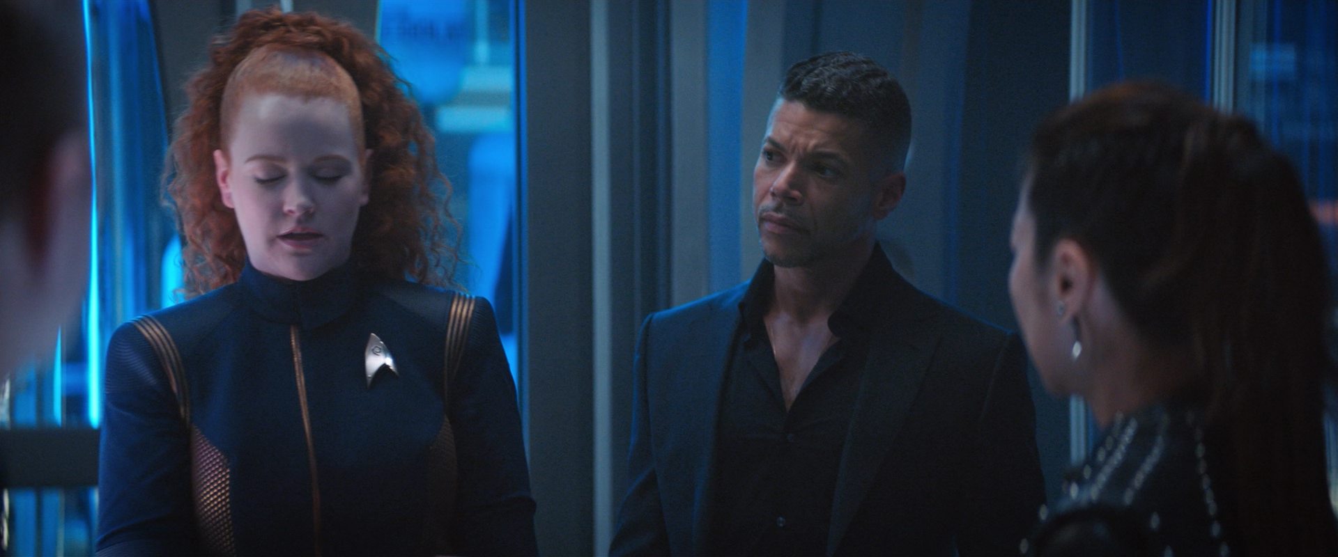 extant_StarTrekDiscovery_2x10-TheRedAngel_02127.jpg