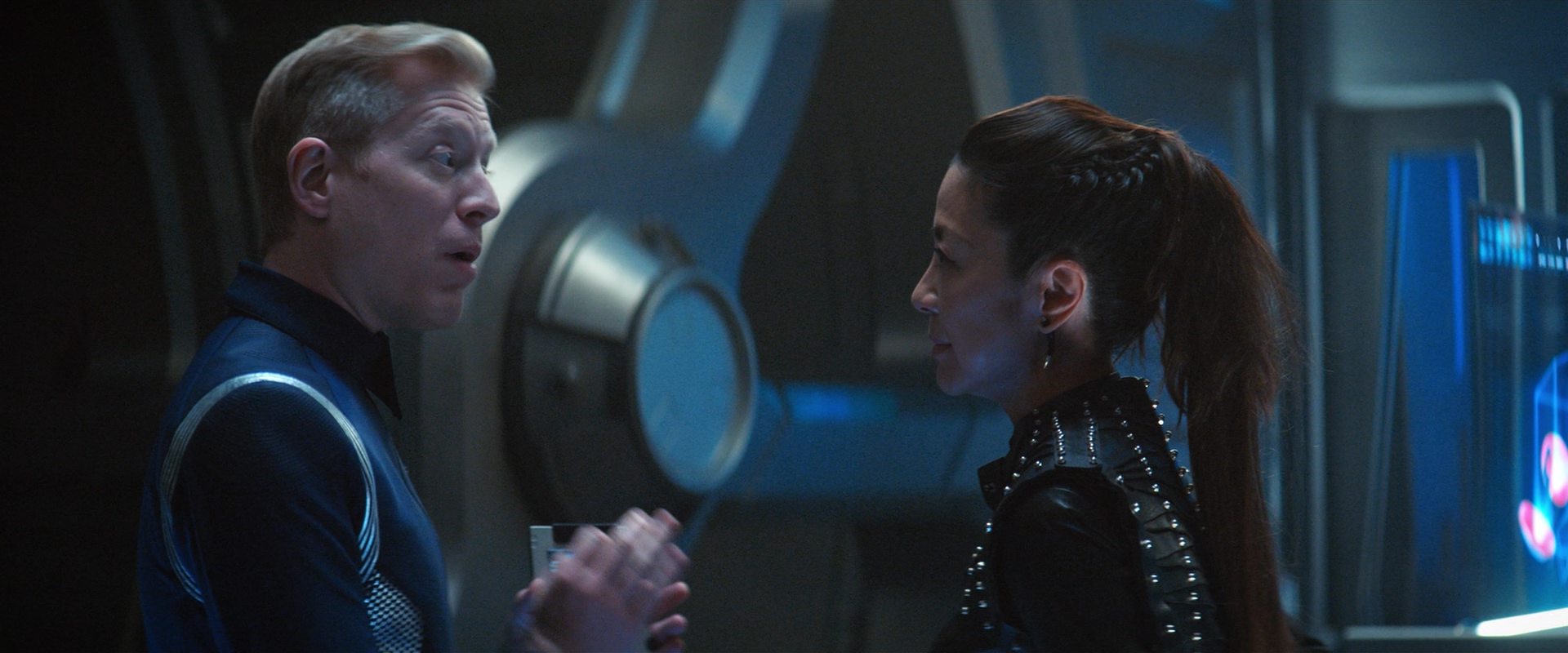 extant_StarTrekDiscovery_2x10-TheRedAngel_02162.jpg