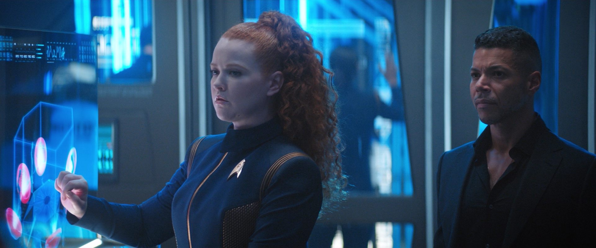 extant_StarTrekDiscovery_2x10-TheRedAngel_02193.jpg