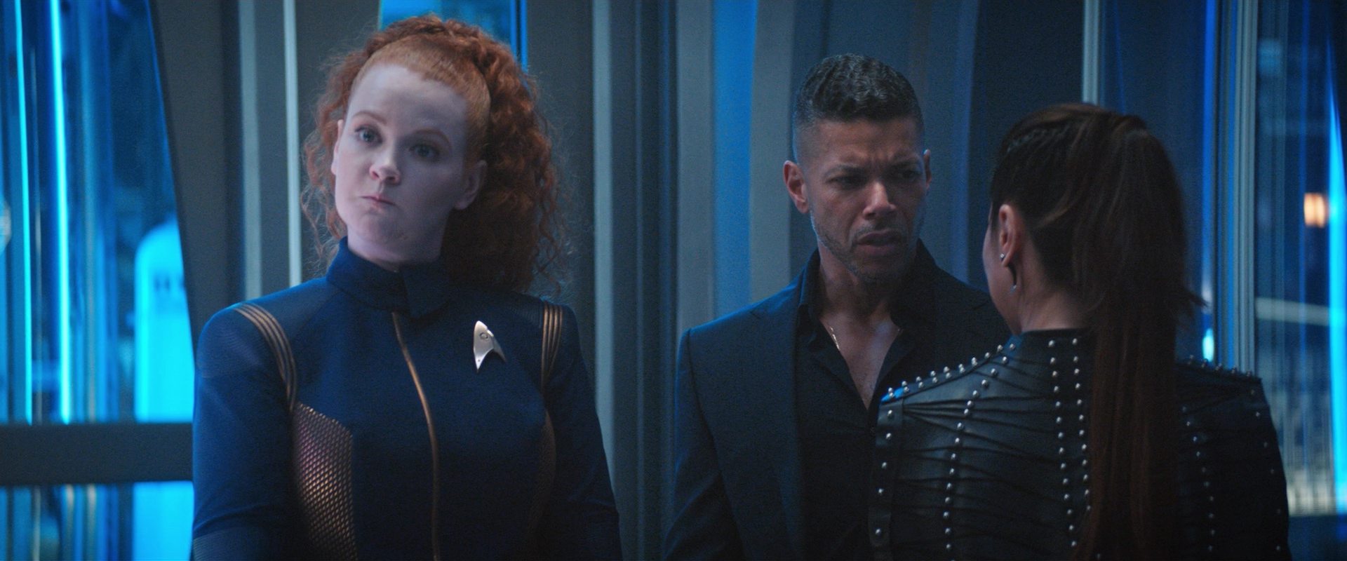 extant_StarTrekDiscovery_2x10-TheRedAngel_02235.jpg