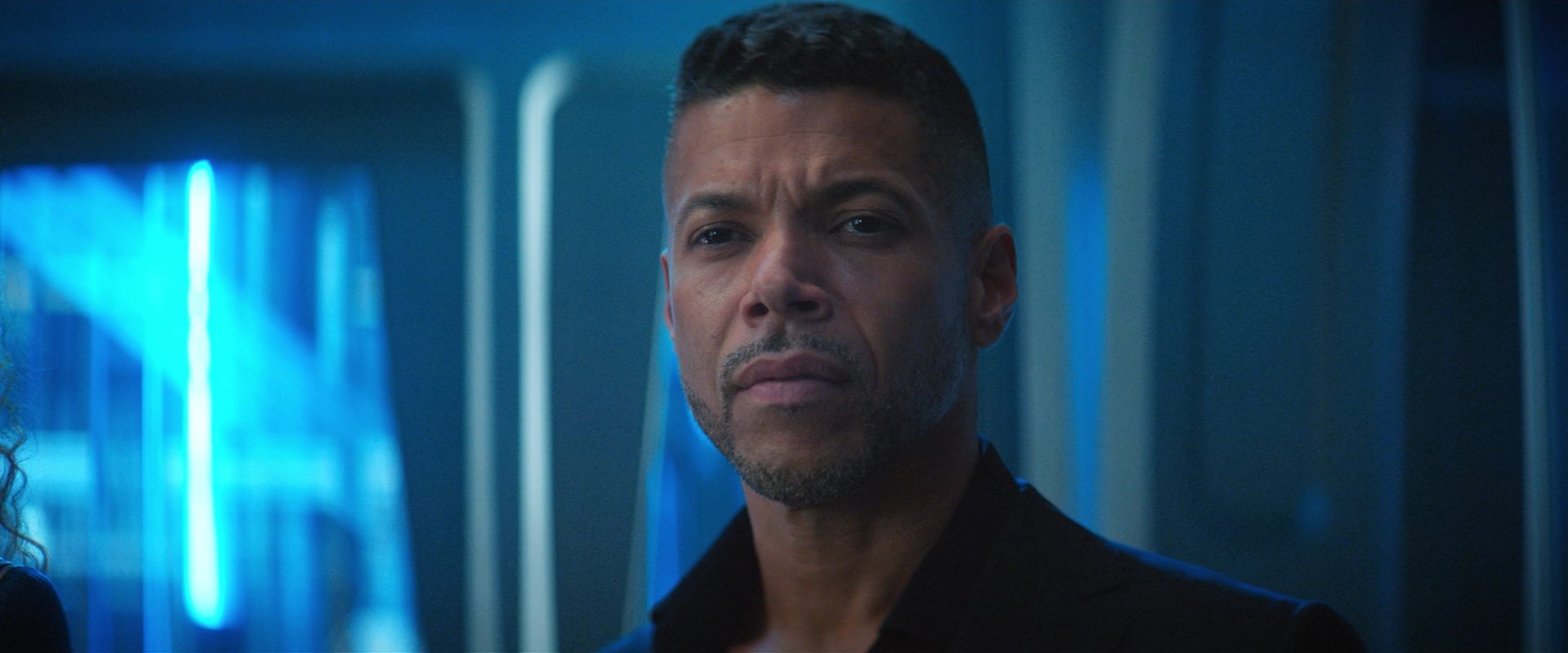 extant_StarTrekDiscovery_2x10-TheRedAngel_02260.jpg