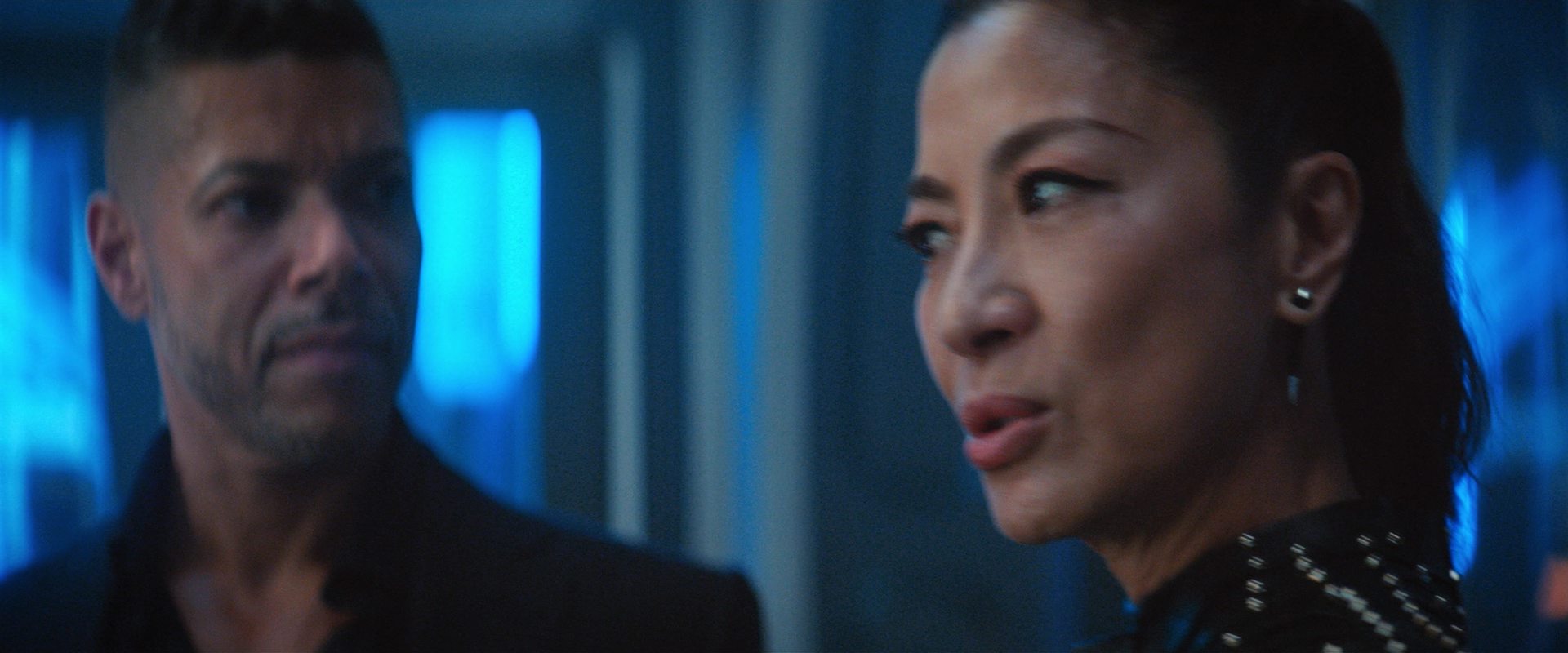 extant_StarTrekDiscovery_2x10-TheRedAngel_02266.jpg