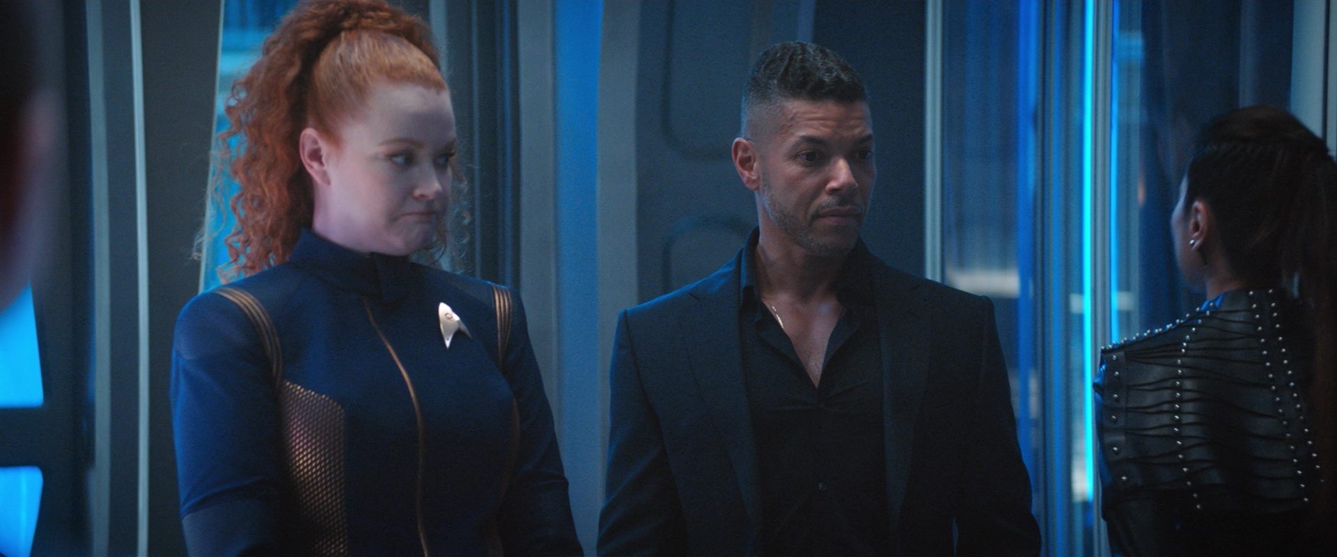 extant_StarTrekDiscovery_2x10-TheRedAngel_02269.jpg