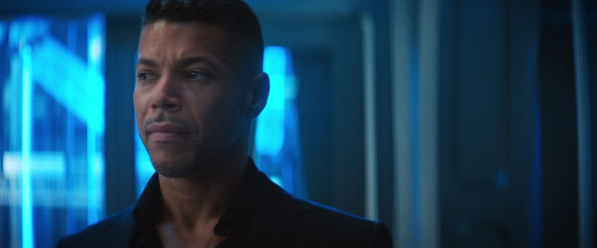 extant_StarTrekDiscovery_2x10-TheRedAngel_02273.jpg