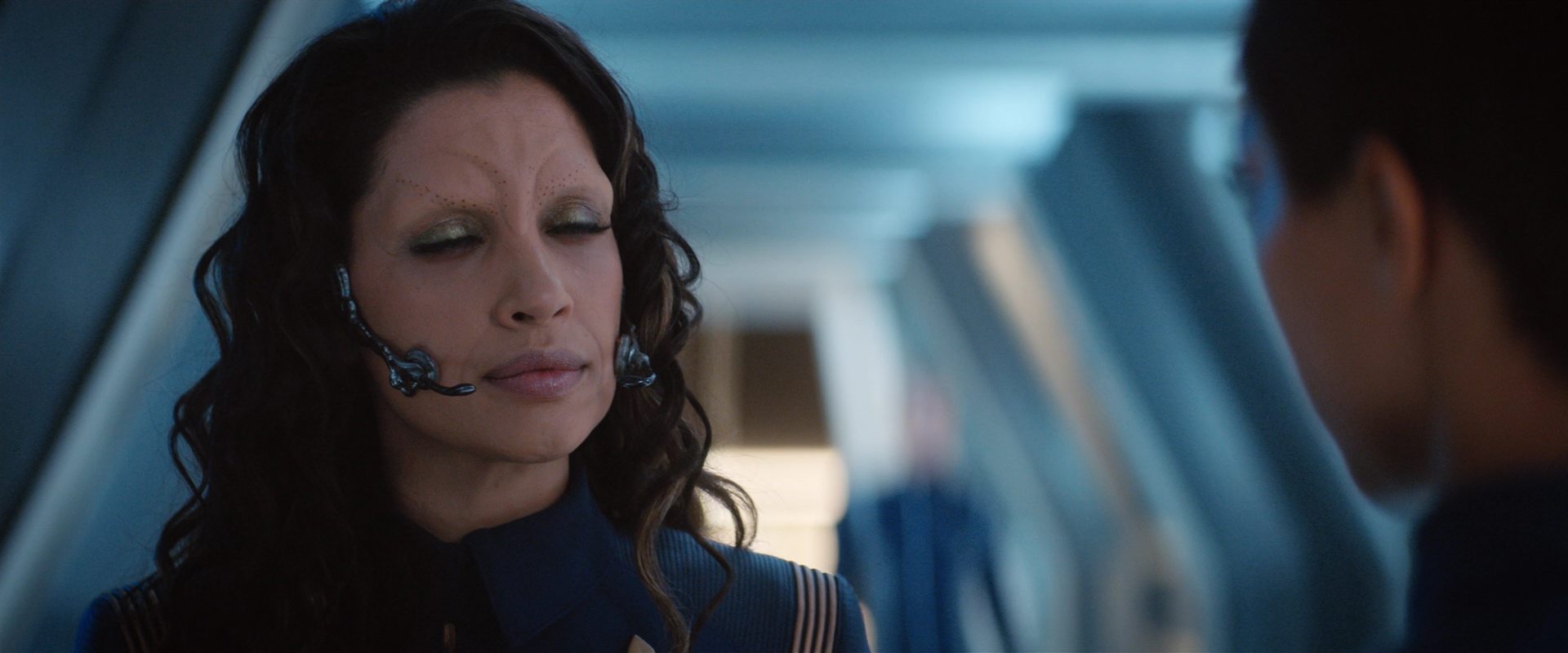 extant_StarTrekDiscovery_2x10-TheRedAngel_02345.jpg