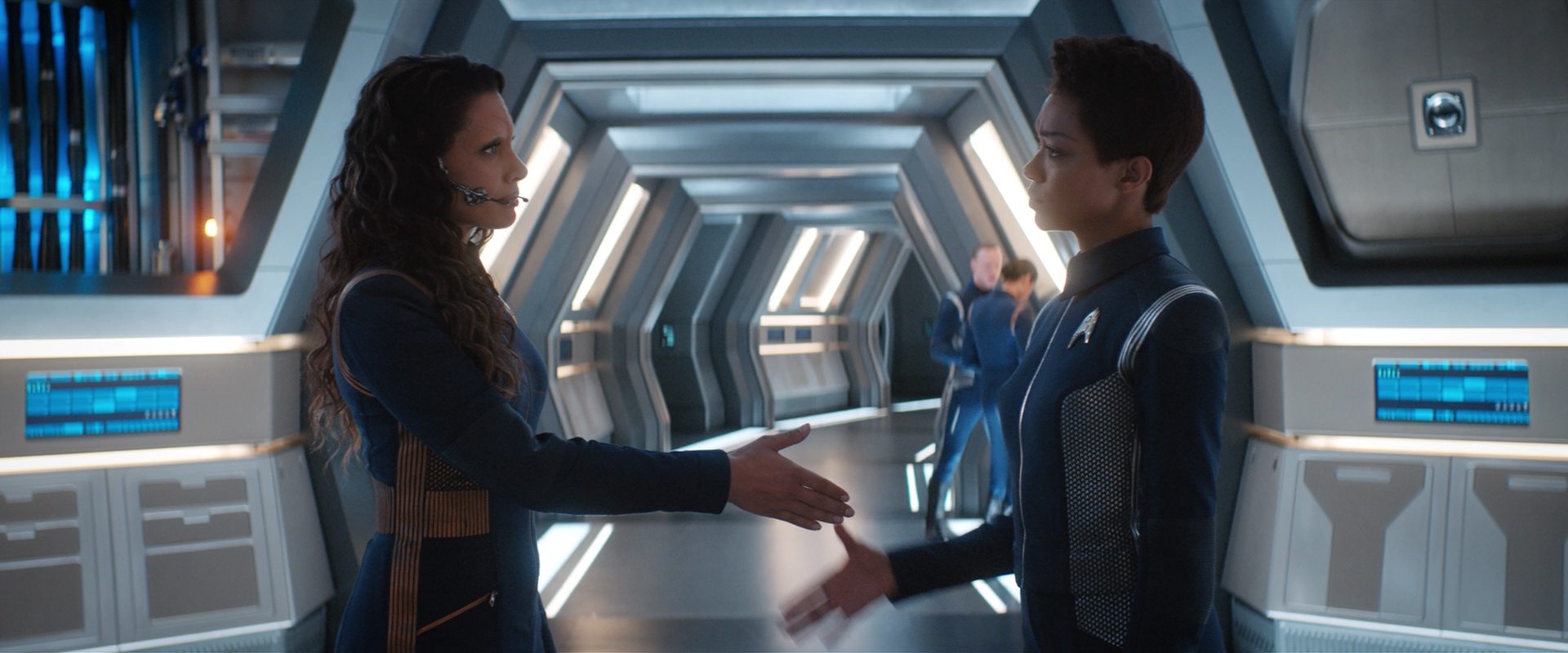 extant_StarTrekDiscovery_2x10-TheRedAngel_02361.jpg