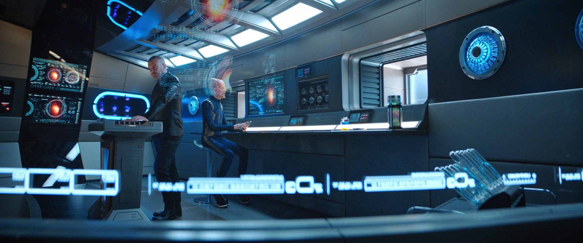 extant_StarTrekDiscovery_2x10-TheRedAngel_02368.jpg extant_StarTrekDiscovery_2x10-TheRedAngel_02368.jpg
