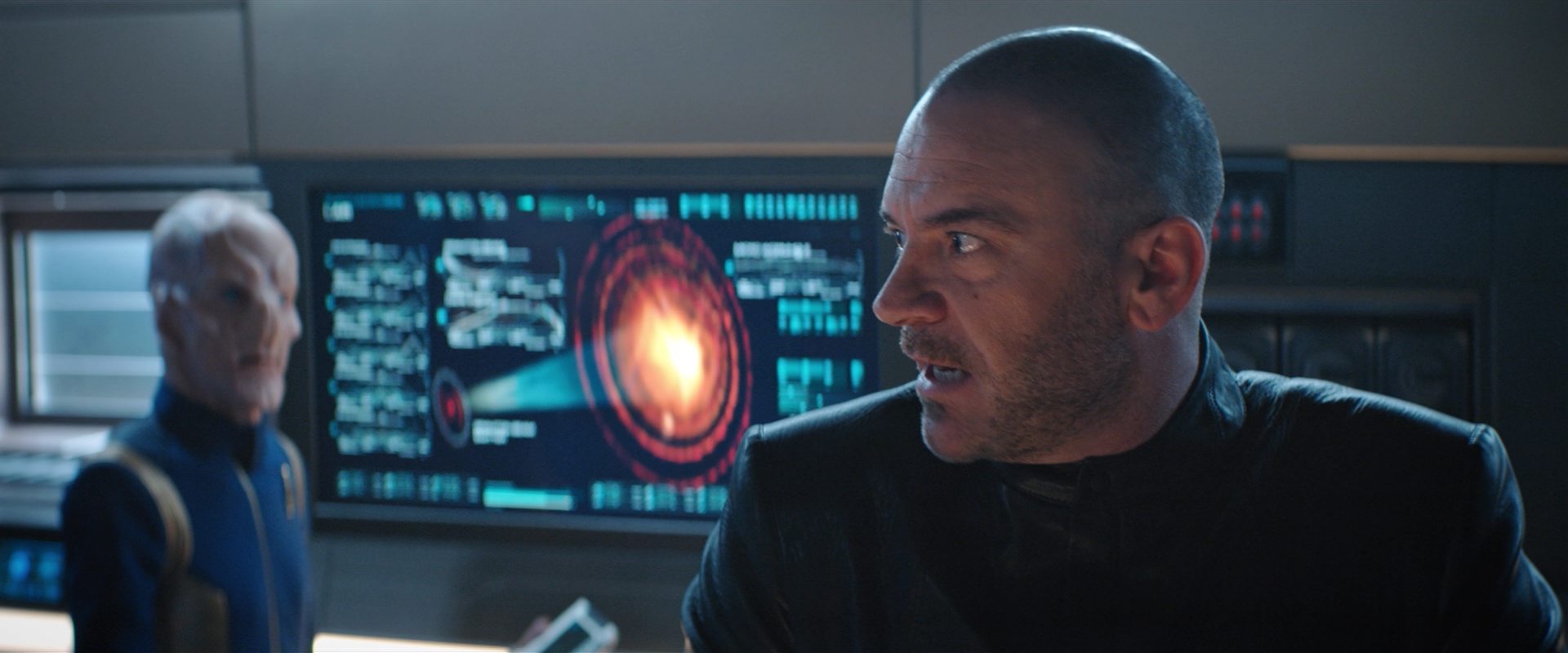 extant_StarTrekDiscovery_2x10-TheRedAngel_02404.jpg