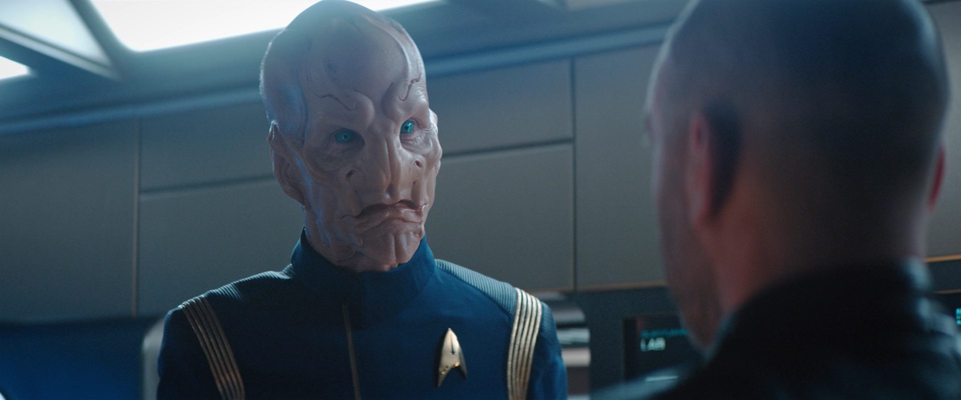 extant_StarTrekDiscovery_2x10-TheRedAngel_02449.jpg