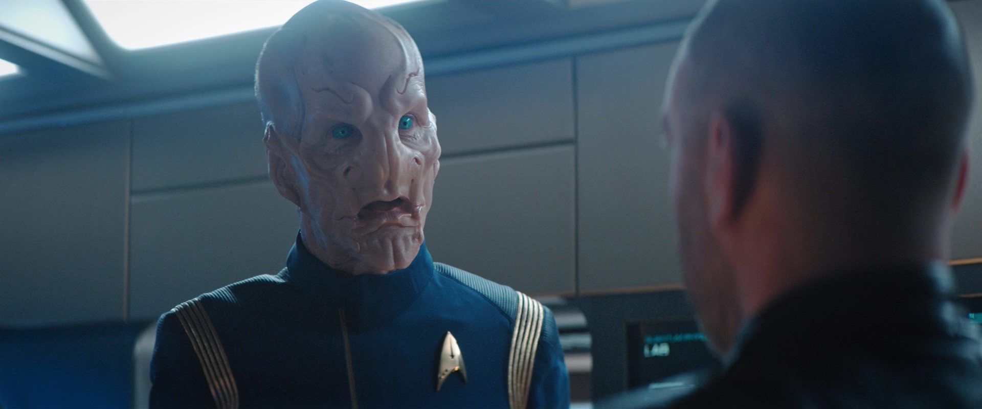 extant_StarTrekDiscovery_2x10-TheRedAngel_02451.jpg