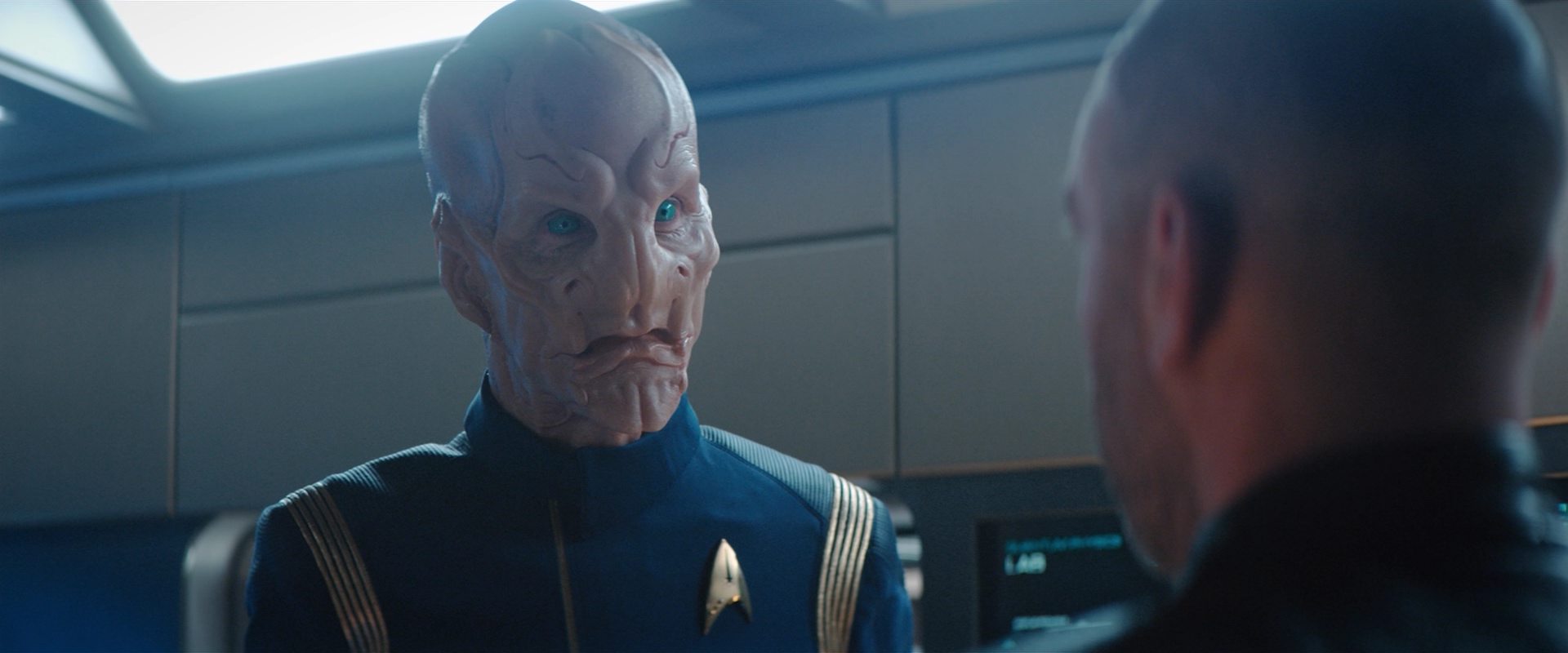 extant_StarTrekDiscovery_2x10-TheRedAngel_02456.jpg