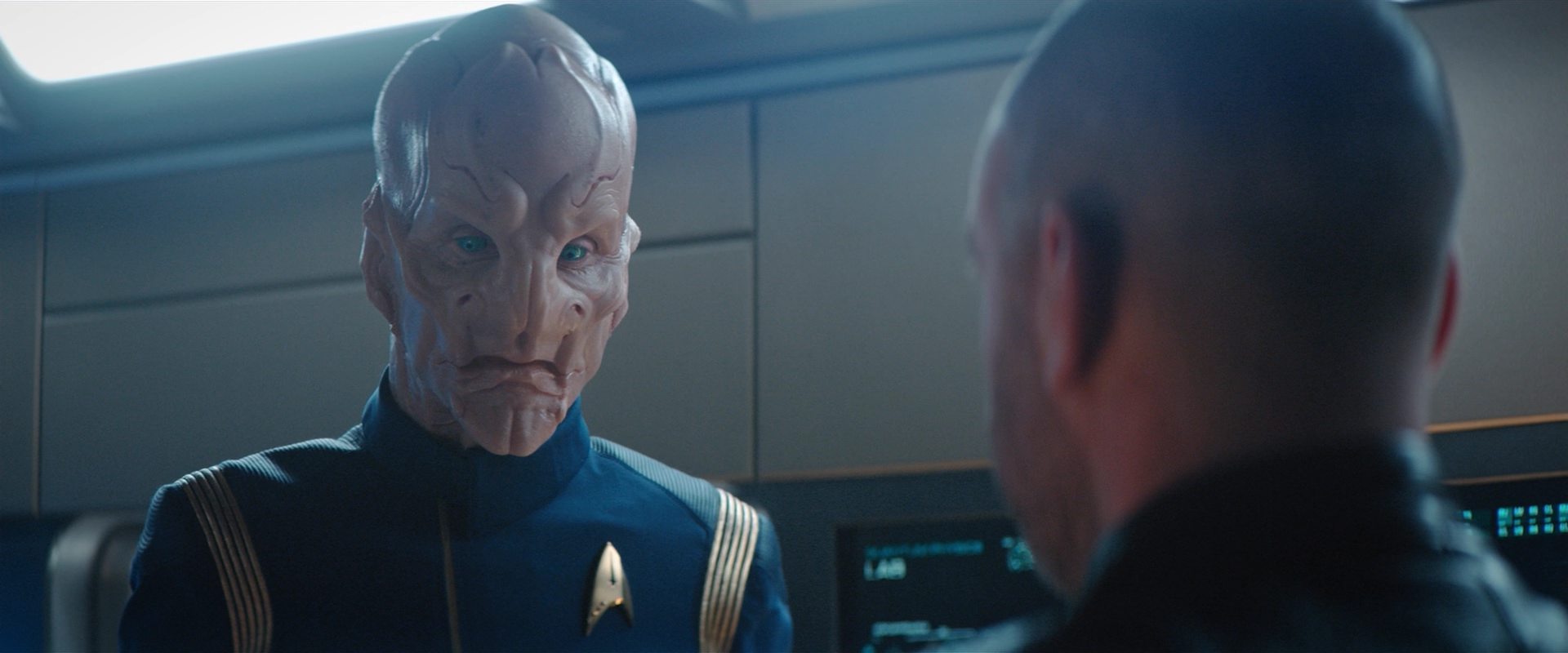 extant_StarTrekDiscovery_2x10-TheRedAngel_02469.jpg