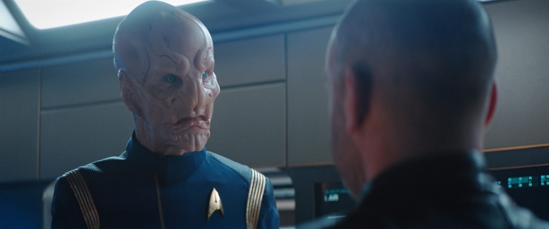 extant_StarTrekDiscovery_2x10-TheRedAngel_02476.jpg